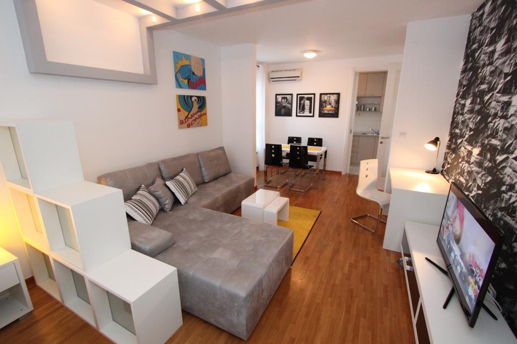 New Belgrade Apartment Neven, Parking 5 Evra Dan Exterior foto