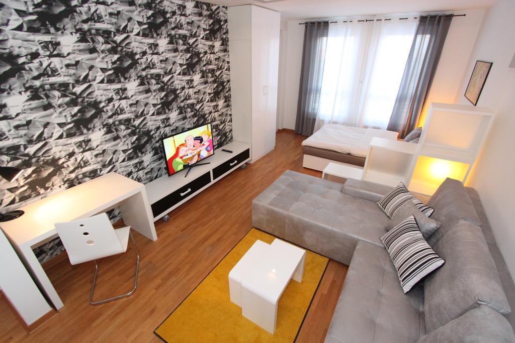 New Belgrade Apartment Neven, Parking 5 Evra Dan Exterior foto